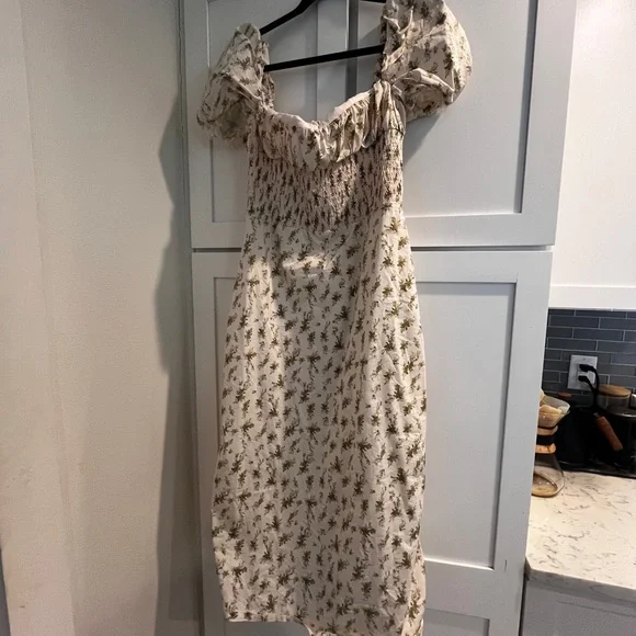 House of CB Bellucci Ivory and Green Floral Midi Dress - Picture 3 of 7